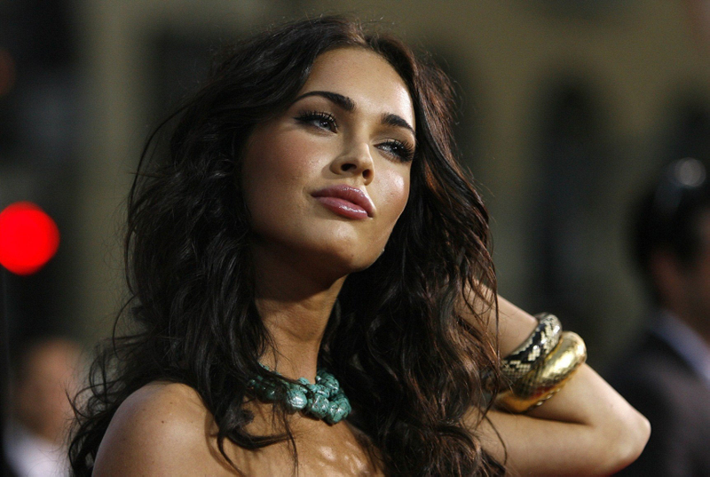 Illustration for article titled Megan Fox Mega Gallery 1